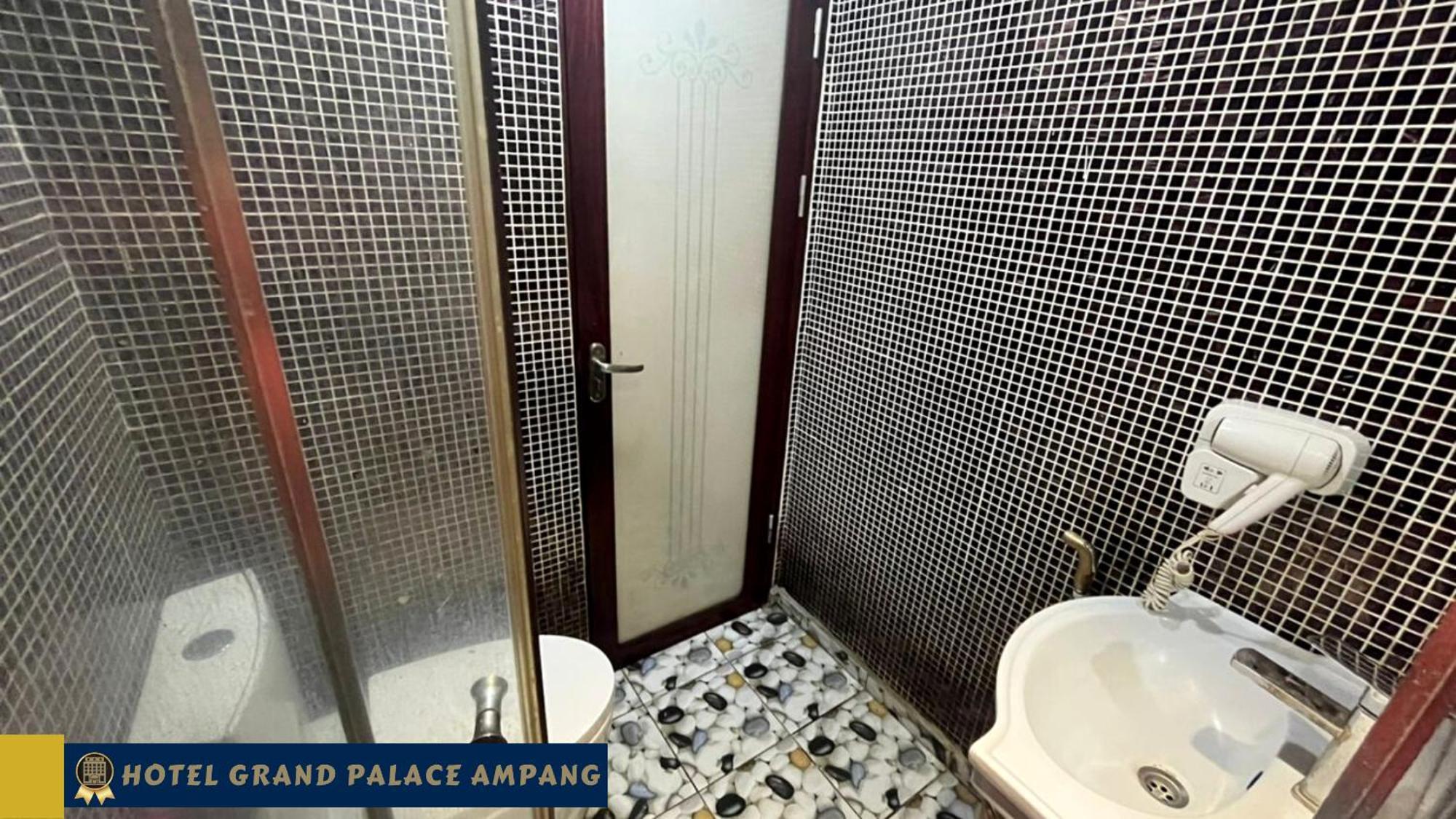 Hotel Grand Palace Ampang Ampang  Exterior photo